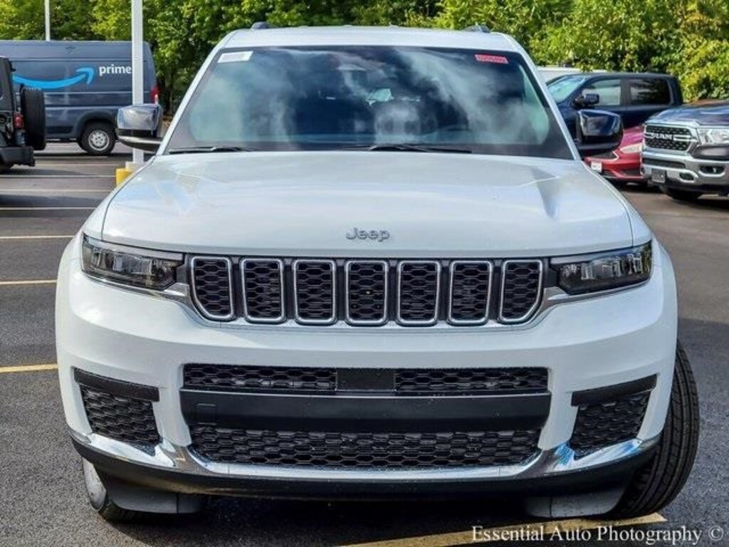 New 2025 Jeep Grand Cherokee L Laredo Sport Utility