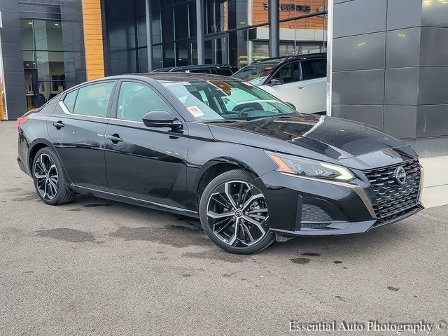 2025 Nissan Altima SR