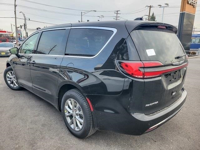 2026 CHRYSLER PACIFICA - Image 7
