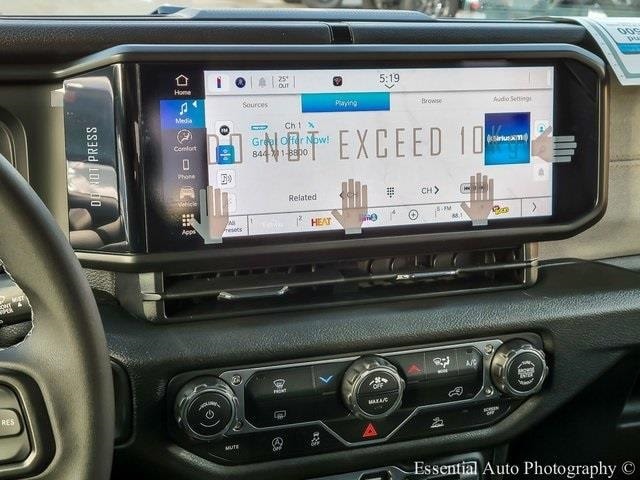 2026 JEEP GLADIATOR - Image 18