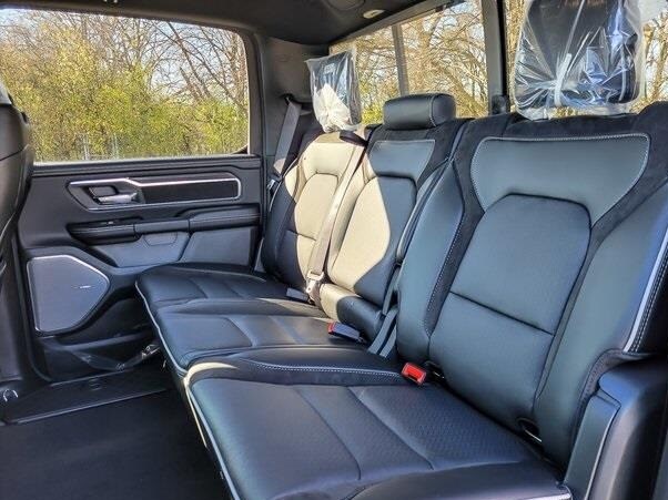 2026 RAM 1500 - Image 11