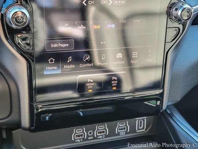 2026 RAM 1500 - Image 16