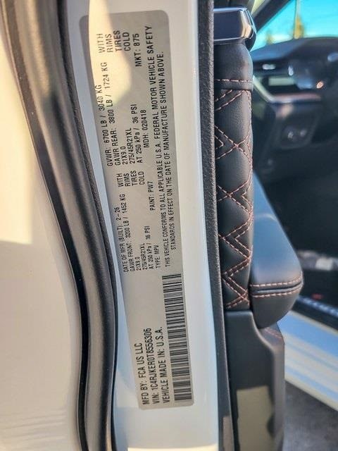 2026 JEEP GRAND CHEROKEE L - Image 23