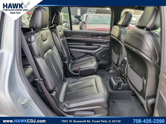 2024 JEEP GRAND CHEROKEE L - Image 31