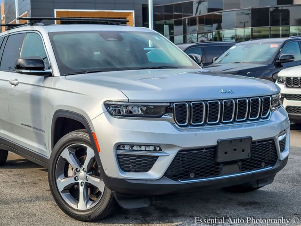 Used 2023 Jeep Grand Cherokee Limited SUV