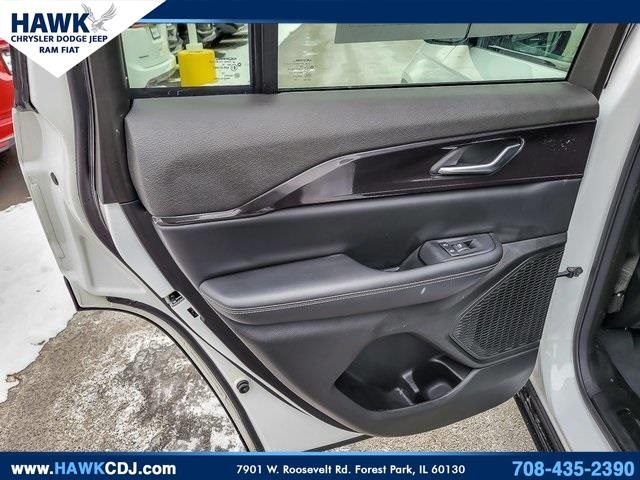 2023 JEEP GRAND CHEROKEE - Image 25