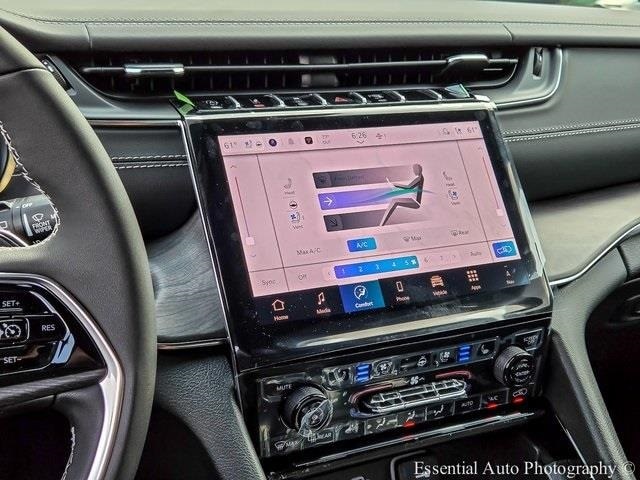 2025 JEEP GRAND CHEROKEE - Image 20