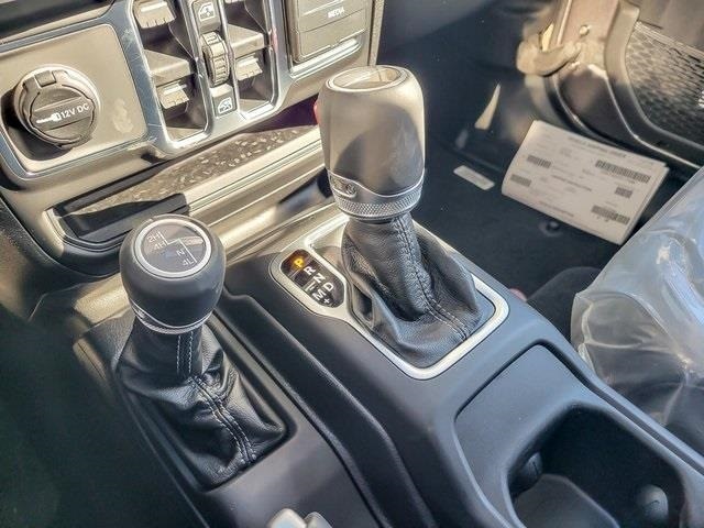 2026 JEEP GLADIATOR - Image 14