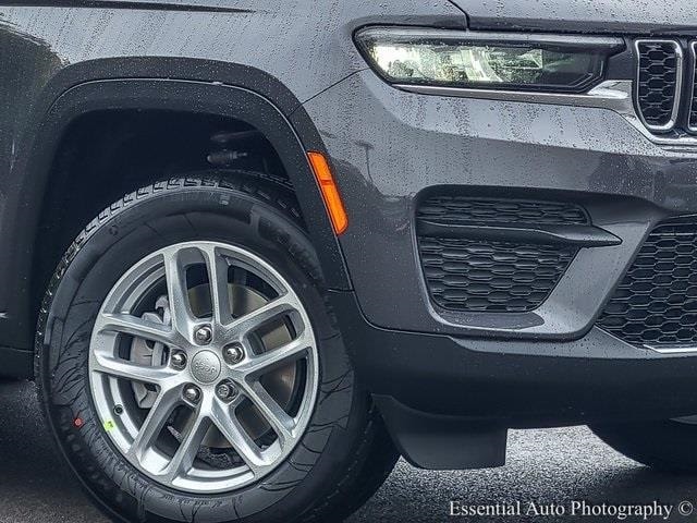 2025 JEEP GRAND CHEROKEE - Image 3