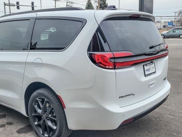 2026 CHRYSLER PACIFICA - Image 6