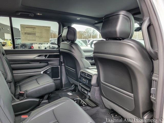 2026 JEEP GRAND WAGONEER - Image 29