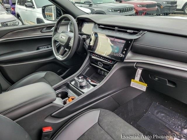 2026 JEEP GRAND CHEROKEE - Image 10