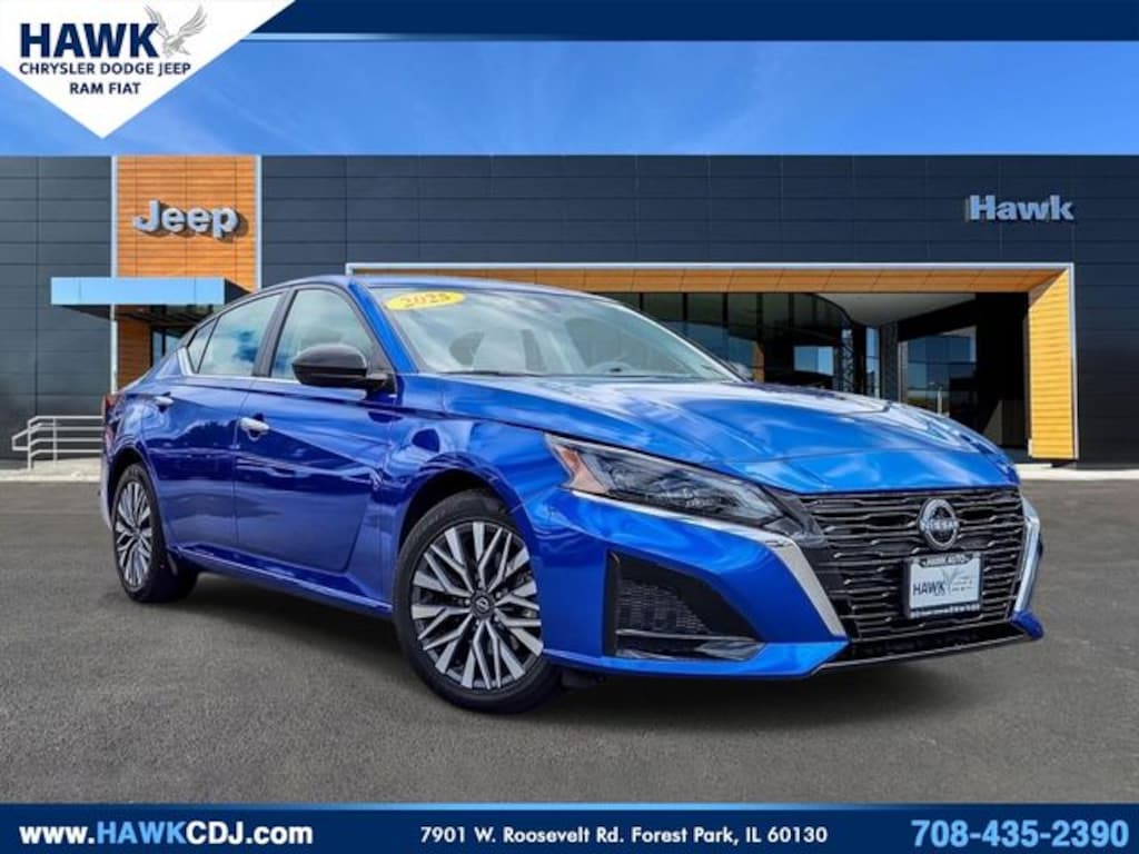 Used 2025 Nissan Altima 2.5 SV Sedan