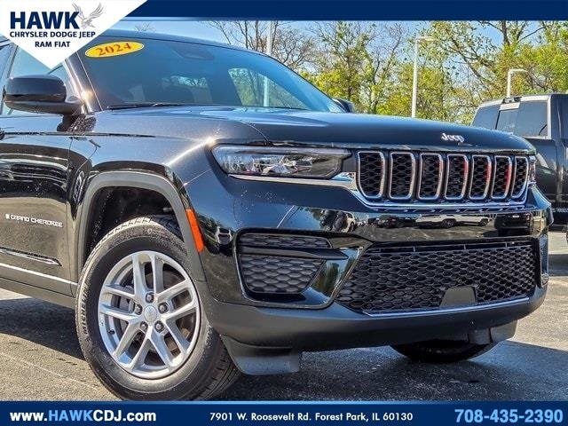 Certified 2024 Jeep Grand Cherokee Laredo with VIN 1C4RJHAG1R8500374 for sale in Plainfield, IL