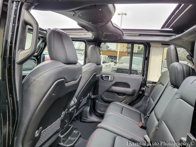 2026 JEEP WRANGLER - Image 12
