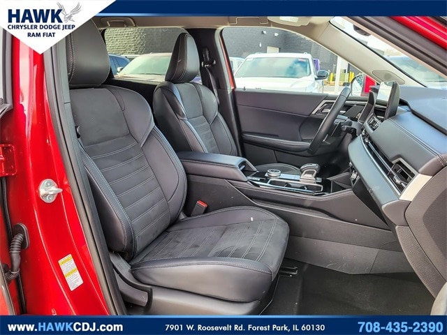 2025 MITSUBISHI OUTLANDER - Image 35