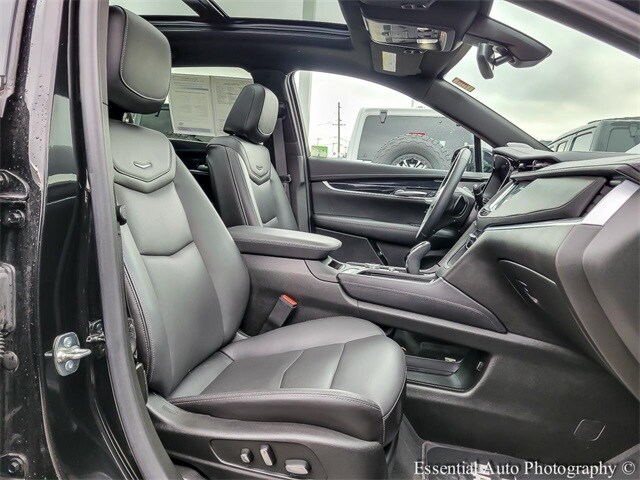 2025 CADILLAC XT5 - Image 34