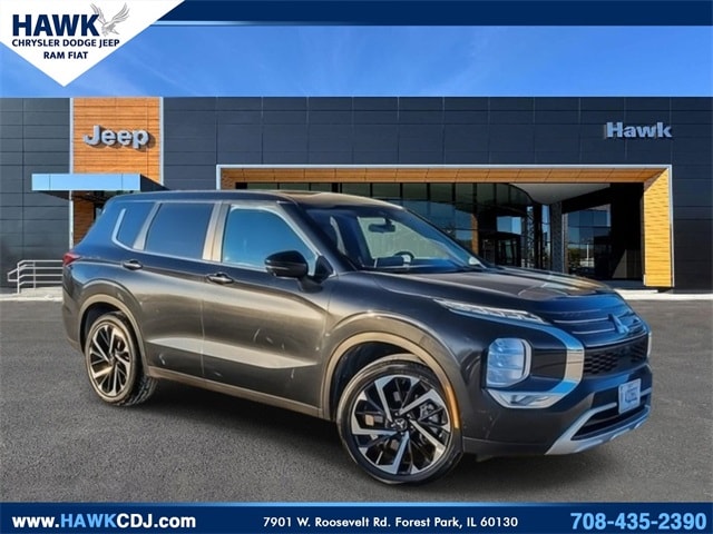 2024 MITSUBISHI OUTLANDER - Image 1