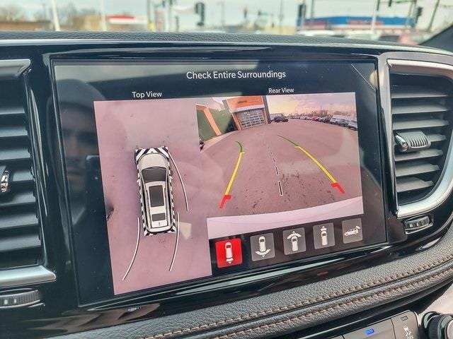 2026 CHRYSLER PACIFICA - Image 17