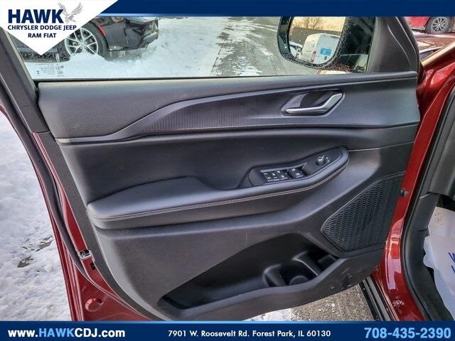 2023 JEEP GRAND CHEROKEE L - Image 25