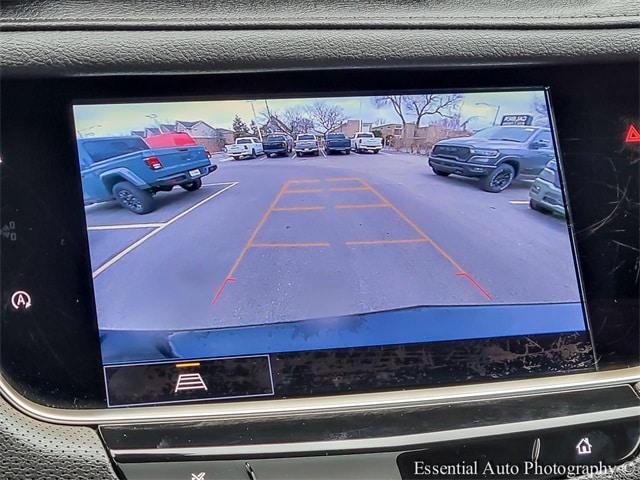 2025 CADILLAC XT5 - Image 19