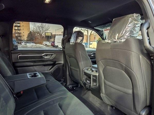 2026 RAM 1500 - Image 22