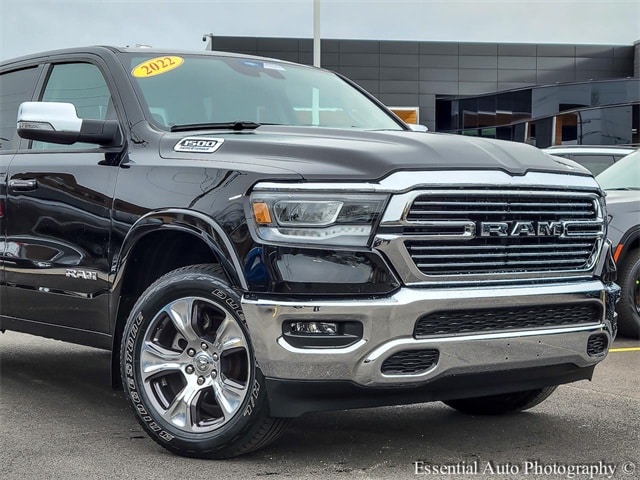 Used 2022 RAM Ram 1500 Pickup Laramie with VIN 1C6SRFJT5NN262592 for sale in Plainfield, IL