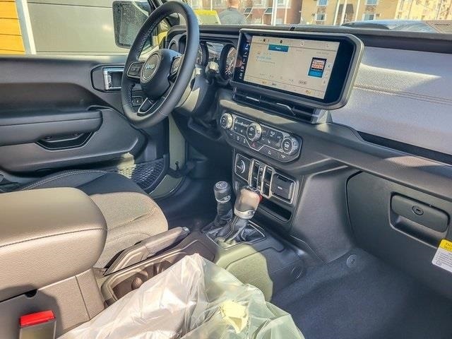 2026 JEEP WRANGLER - Image 19