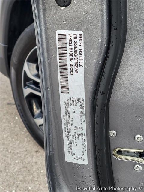 2023 JEEP COMPASS - Image 33