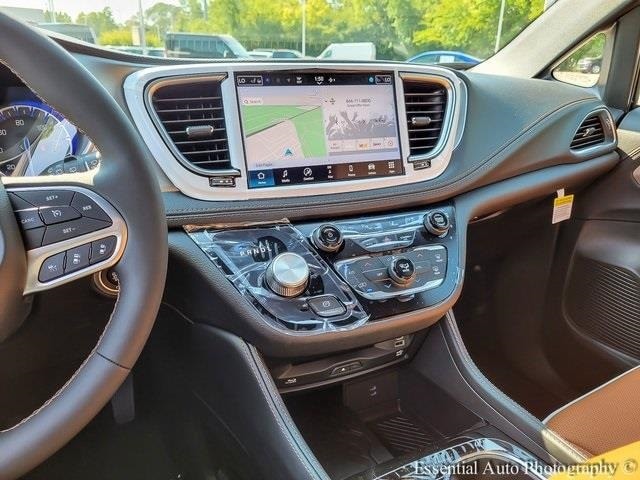2026 CHRYSLER PACIFICA - Image 24