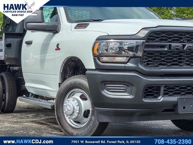 2024 Ram 3500 Tradesman photo 2