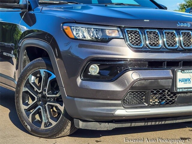2023 Jeep Compass Limited photo 3
