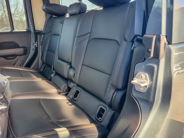 2026 JEEP GLADIATOR - Image 10