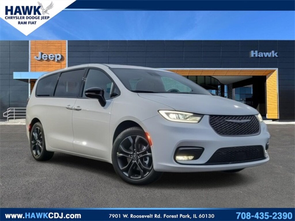 New 2026 Chrysler Pacifica Select Passenger Van