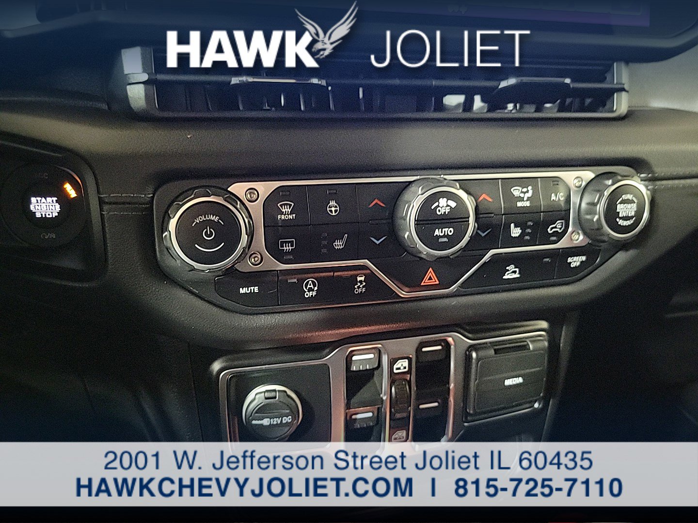 2024 Jeep Wrangler 4-Door Sahara - Photo 17