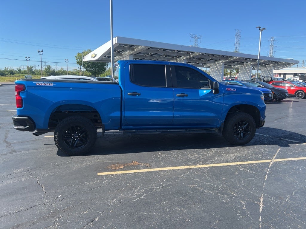 2022 Chevrolet Silverado 1500 Custom Trail Boss photo 3