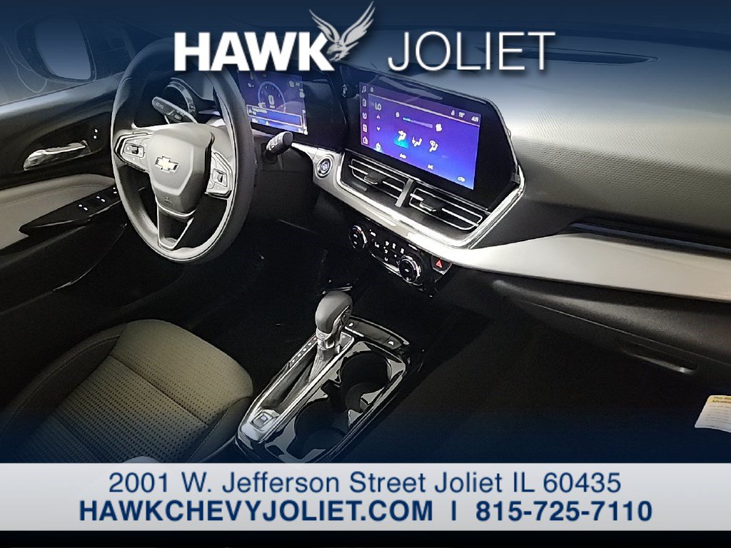 2026 Chevrolet Trax LT - Photo 12