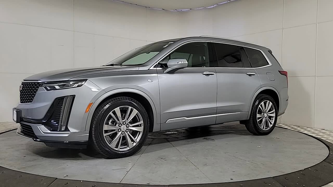 2025 Cadillac XT6 Premium Luxury photo 4