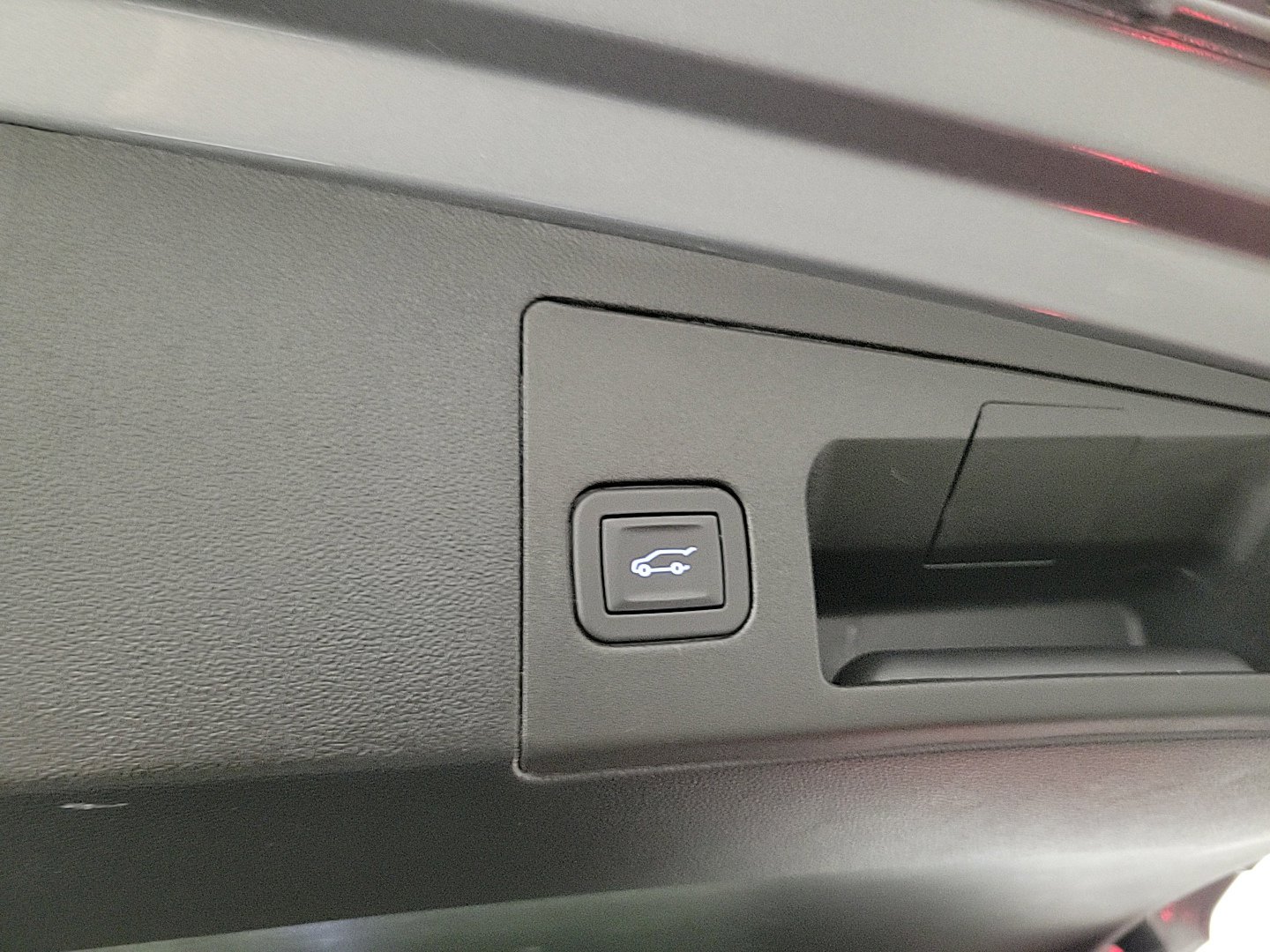 2025 CADILLAC XT5 - Image 25