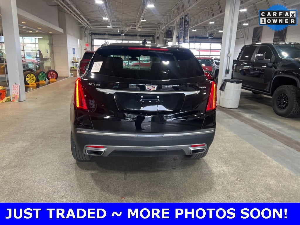 2025 CADILLAC XT5 - Image 9