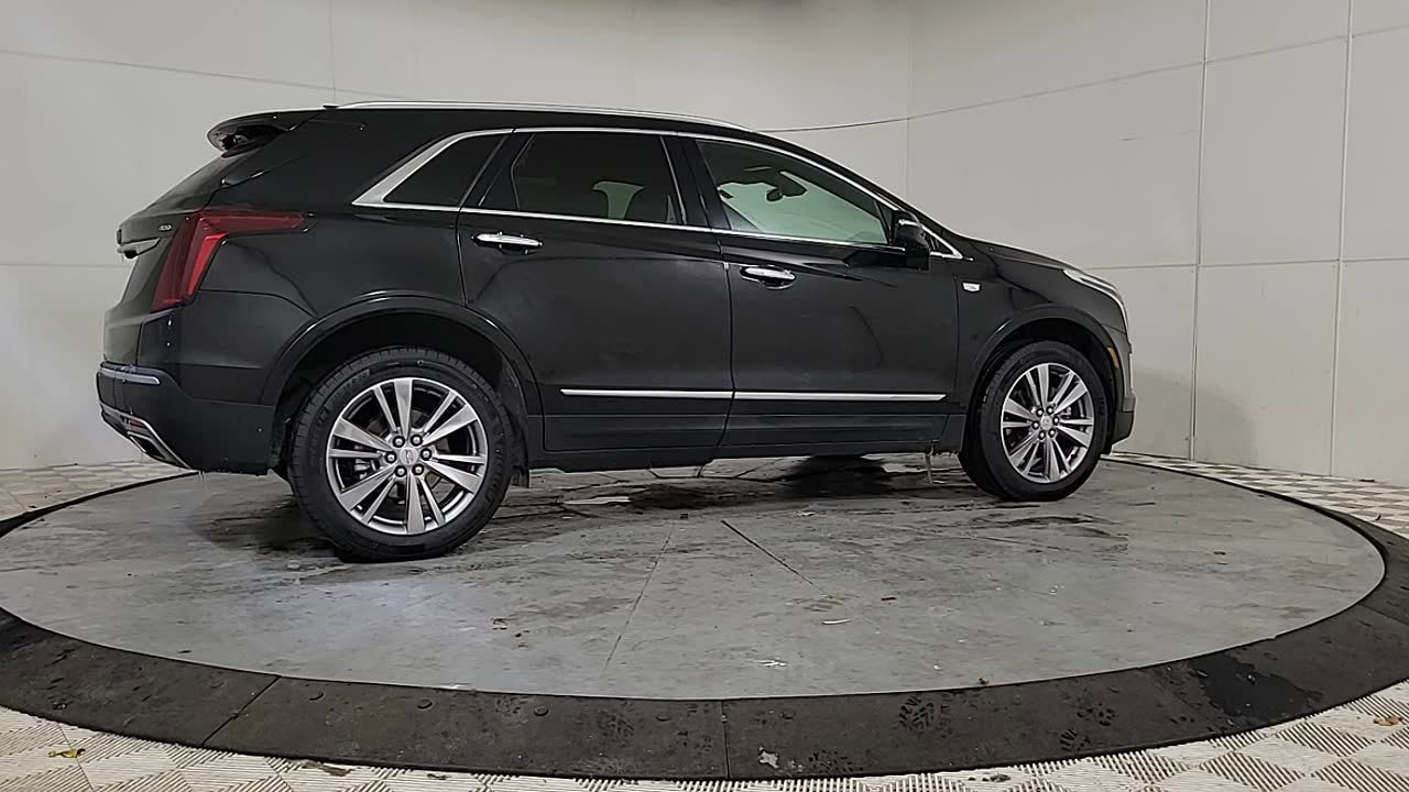 2025 CADILLAC XT5 - Image 7