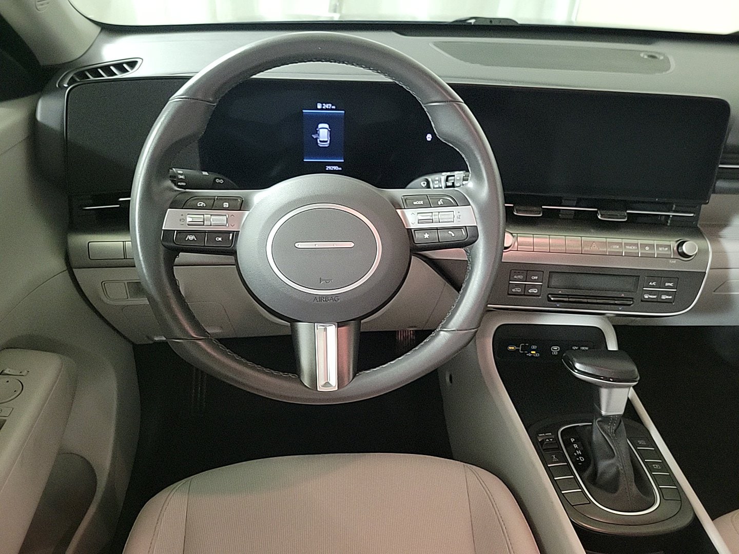 2025 HYUNDAI KONA - Image 15