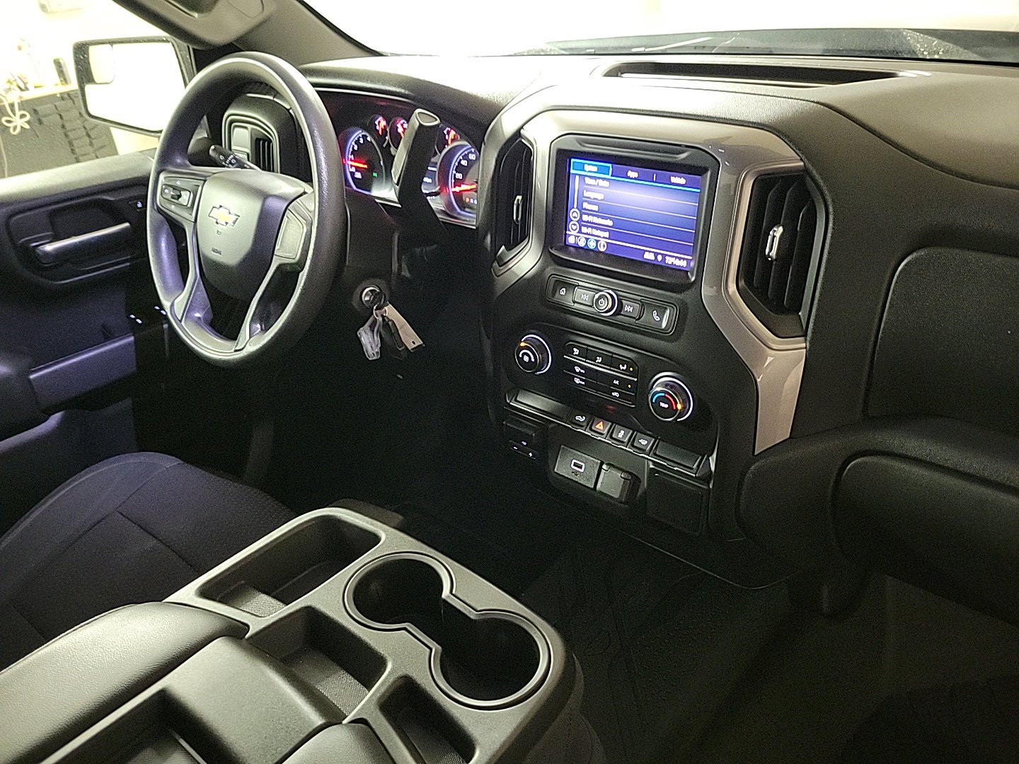 2020 CHEVROLET SILVERADO - Image 24