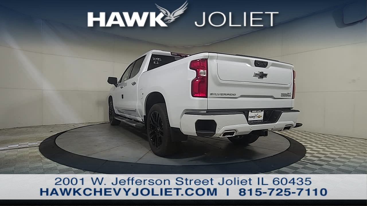 2026 Chevrolet Silverado 1500 High Country - Photo 6