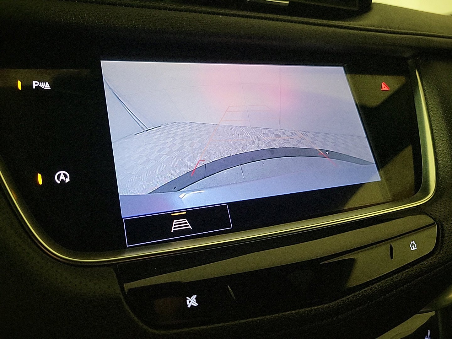 2025 CADILLAC XT5 - Image 21