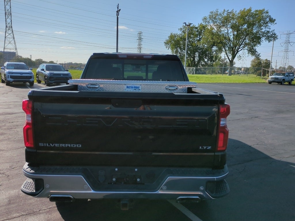 2019 Chevrolet Silverado 1500 LTZ photo 4