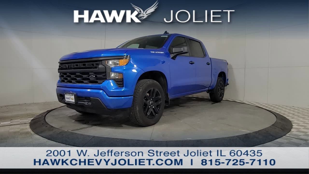 View vehicle photo 4