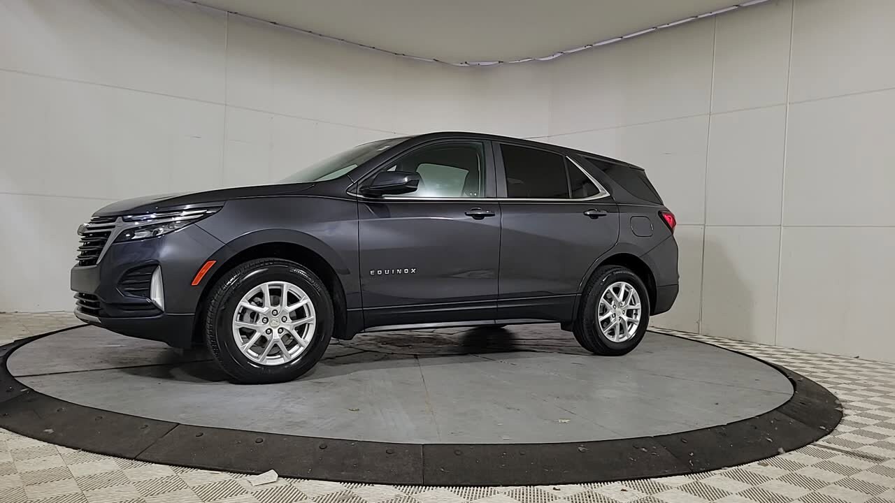 2022 Chevrolet Equinox LT photo 4