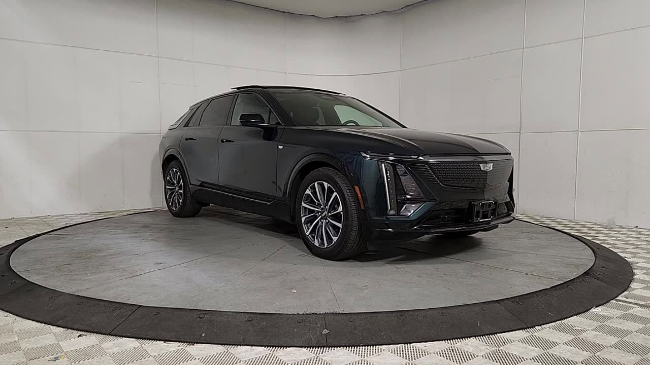 Used 2024 Cadillac LYRIQ Sport 2 with VIN 1GYKPVRL8RZ124843 for sale in Peru, IL