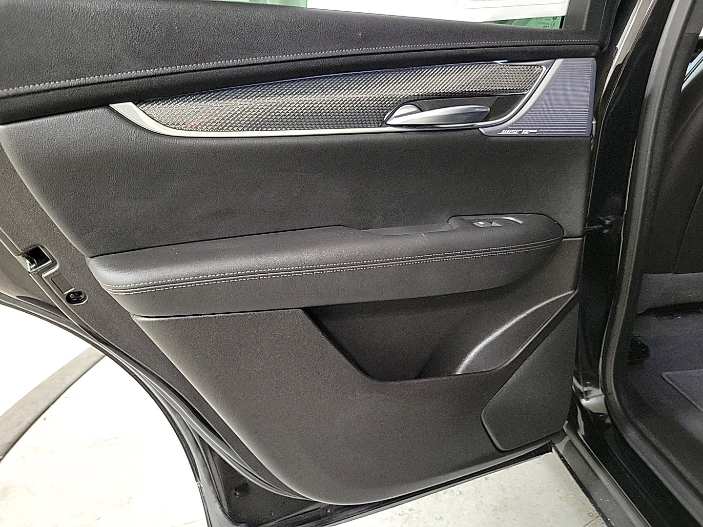 2024 CADILLAC XT5 - Image 24